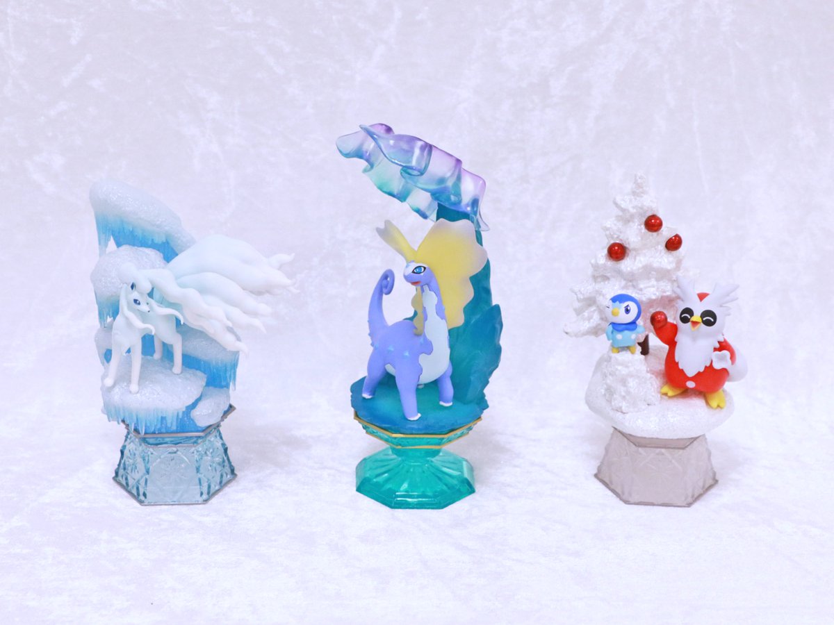 Diamond Dustのクリアパーツを使った氷ポケモンフィギュア