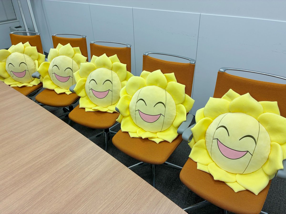 キマワリが会議中のユニークなイラスト